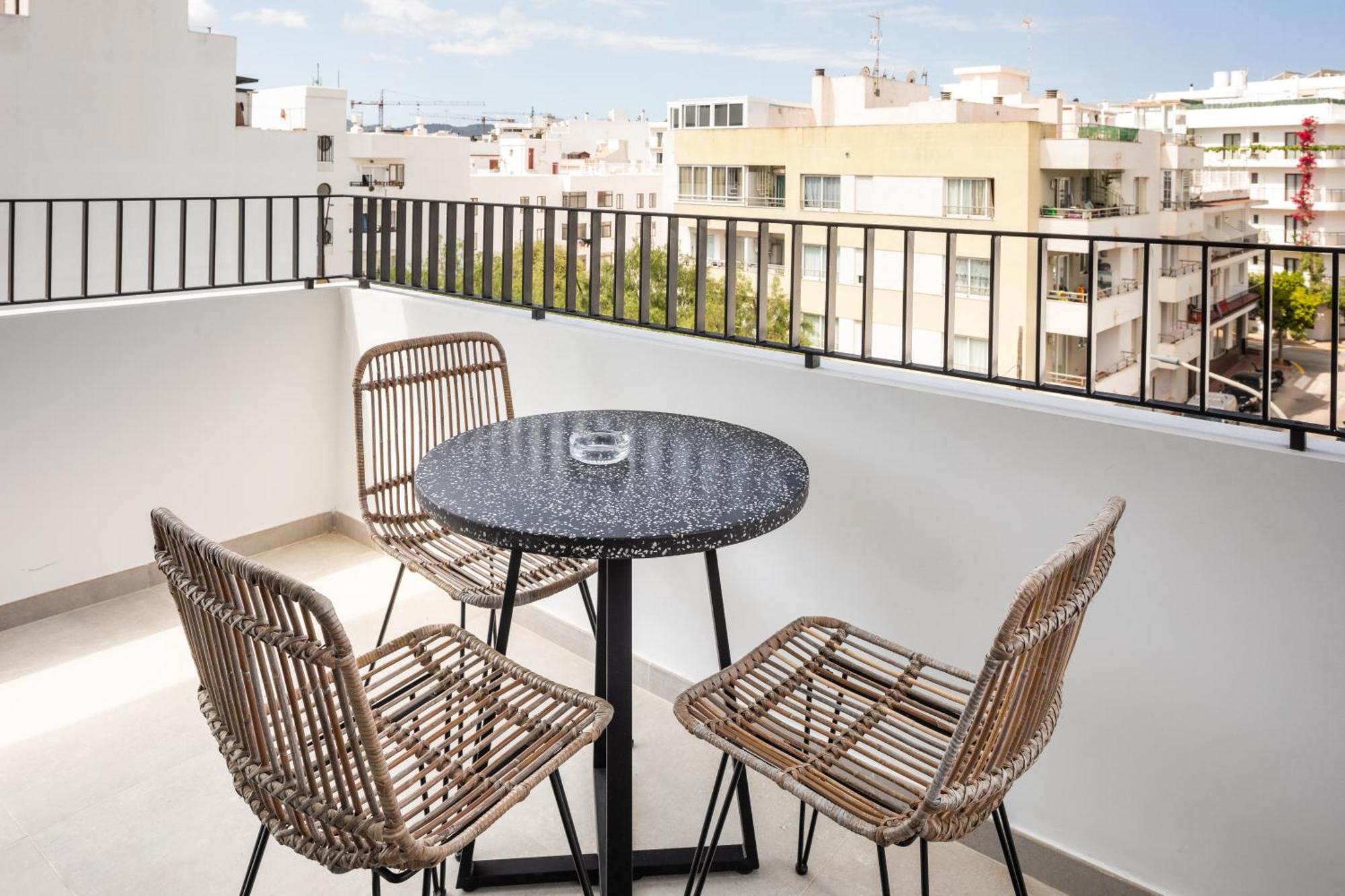 Aparthotel Casita Blanca - Adults Only San Antonio  Luaran gambar