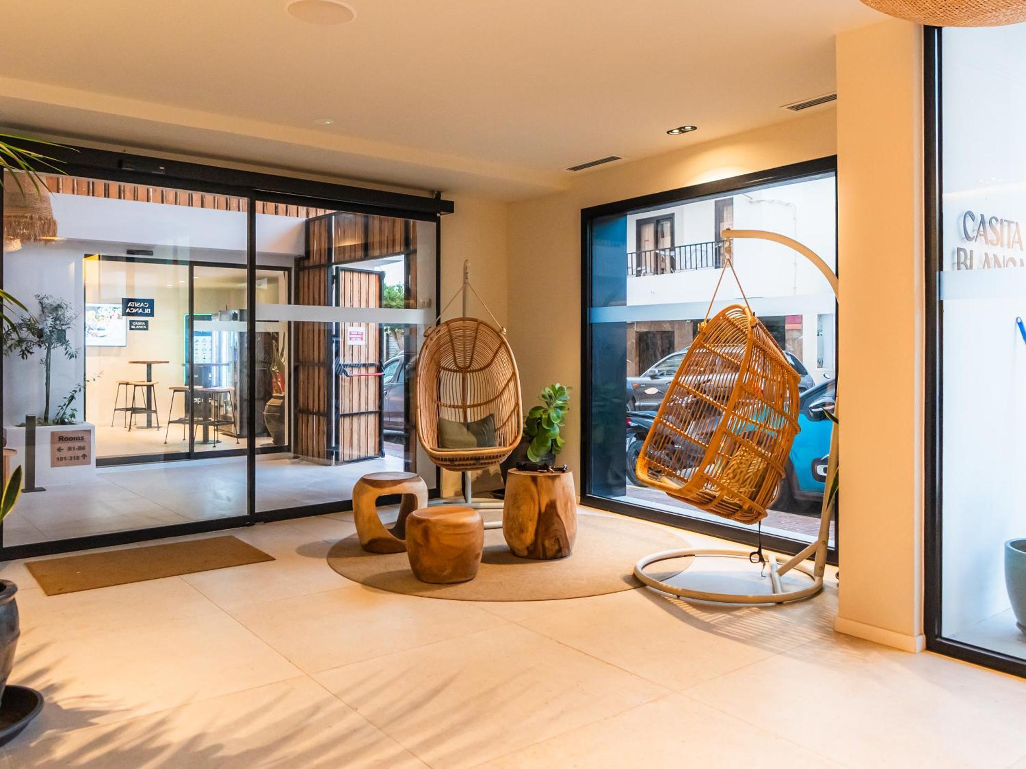 Aparthotel Casita Blanca - Adults Only San Antonio  Luaran gambar
