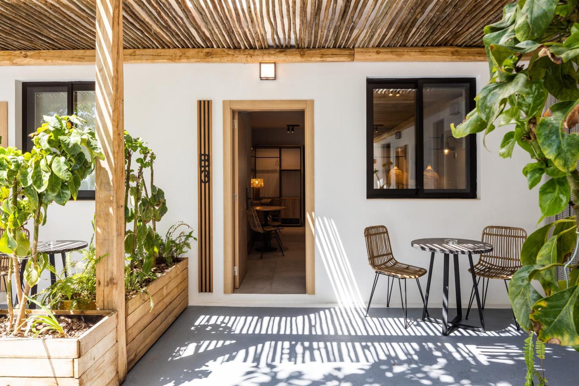 Aparthotel Casita Blanca - Adults Only San Antonio  Luaran gambar